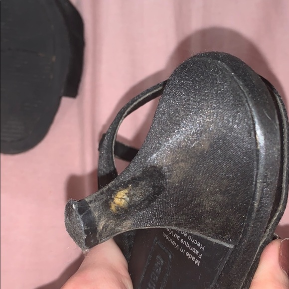 Black pumps - Picture 4 of 4